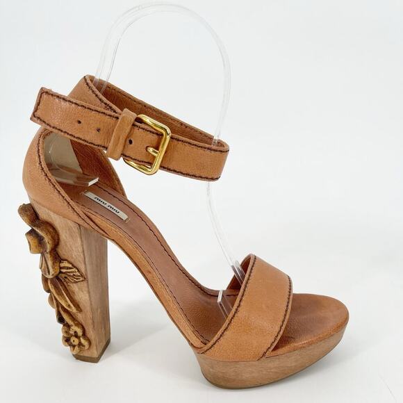 Miu Miu Vintage Camel Tan Floral Flower Carved Wood Heel Platform Sandal IT 37.5 - Picture 3 of 12